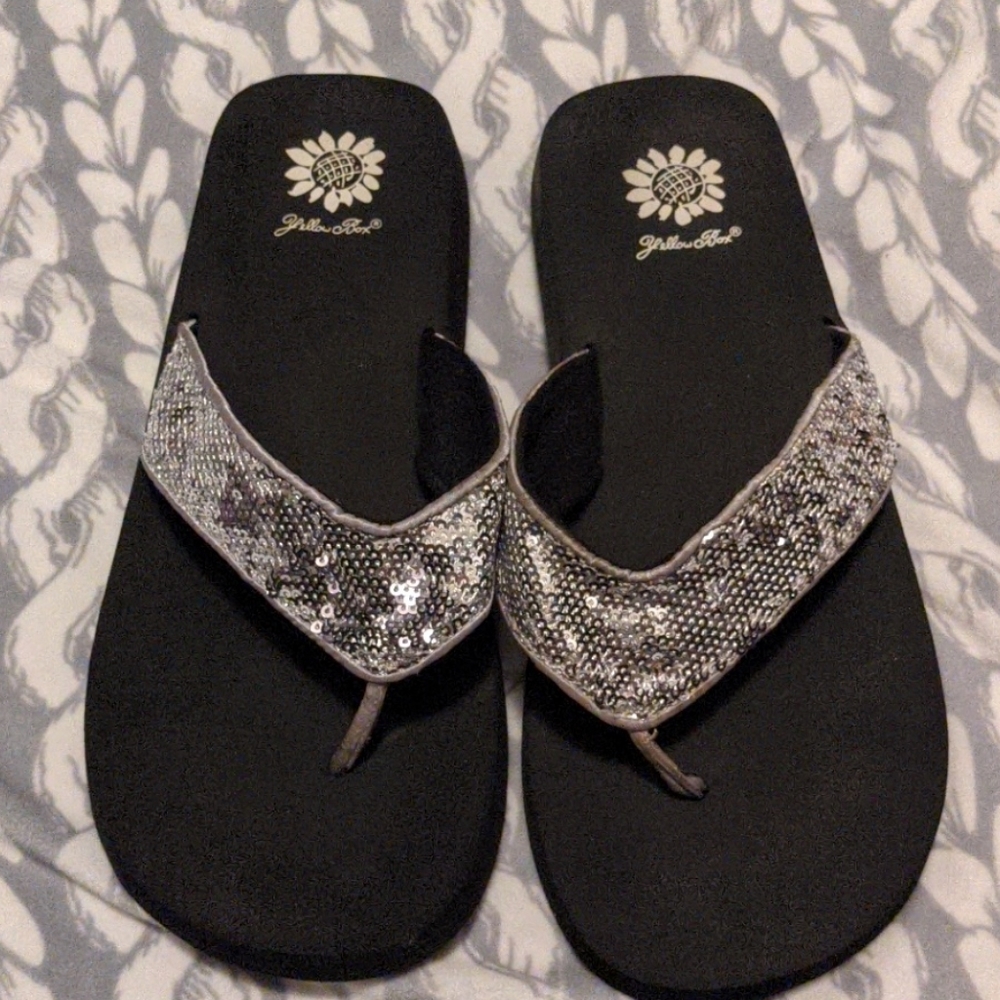 Flip flops